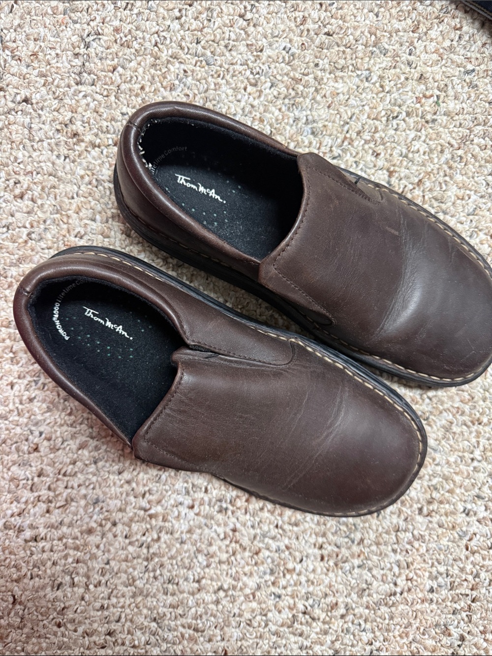 Thom McAn Ultra Flex Loafer Dark Brown Leather Slip On. 9.5
